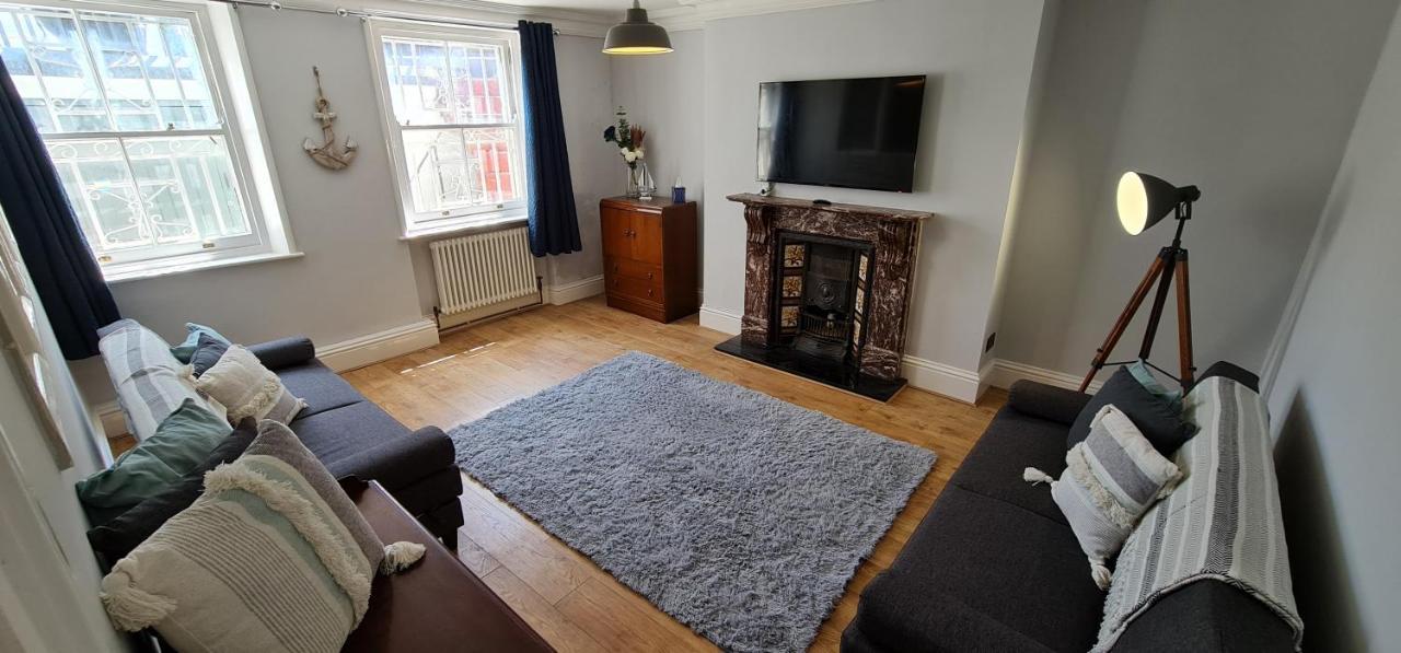 Diamond Harbour - Whole Huge Apartment - Wifi - Beach - Ramsgate Town エクステリア 写真